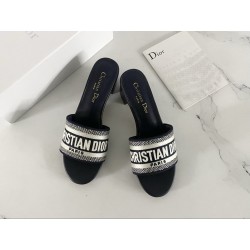 디올 디웨이뮬 힐